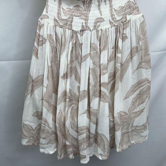 Elan Tan and white tropical print smocked waist wrap top mini dress NWT size XS - Picture 13 of 16